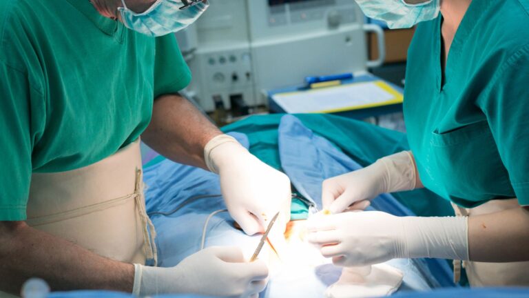Re-live surgery: Novità sulla ricostruzione del Legamento Crociato Anteriore
